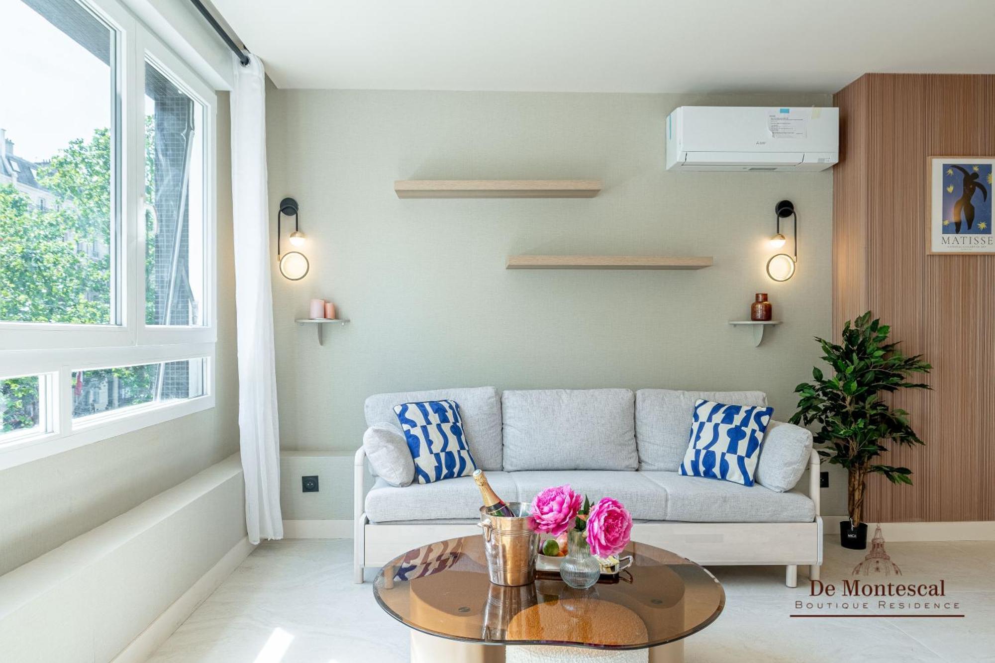 De Montescal - Hot Tub And Ac Cosy Apartment A Prime Location 40M2 París Exterior foto