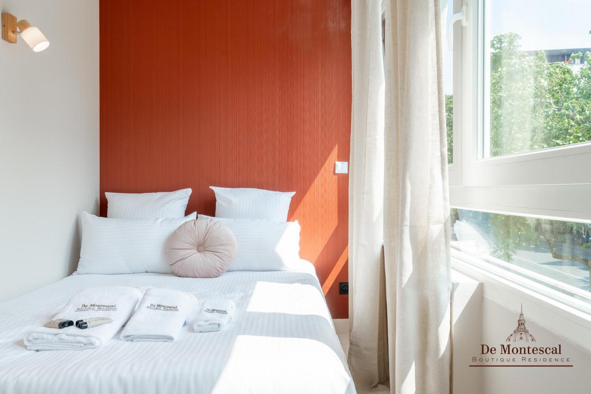 De Montescal - Hot Tub And Ac Cosy Apartment A Prime Location 40M2 París Exterior foto
