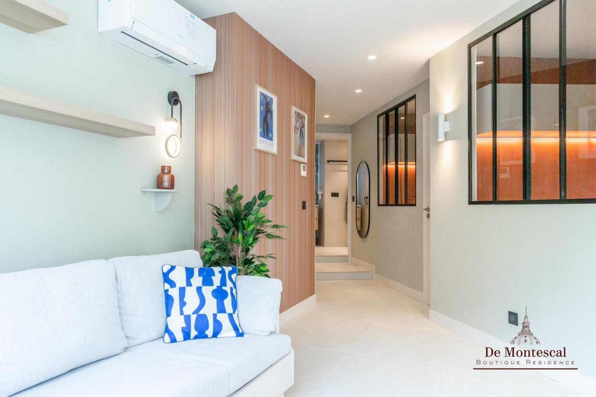 De Montescal - Hot Tub And Ac Cosy Apartment A Prime Location 40M2 París Exterior foto