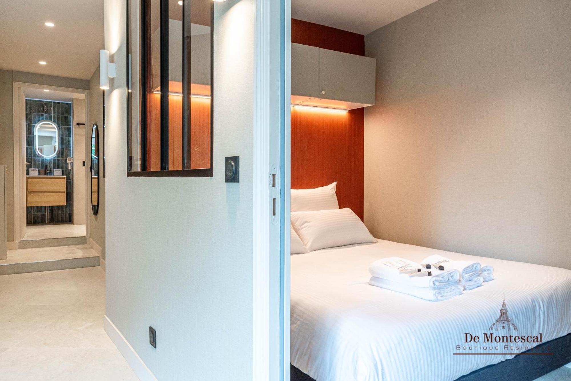 De Montescal - Hot Tub And Ac Cosy Apartment A Prime Location 40M2 París Exterior foto