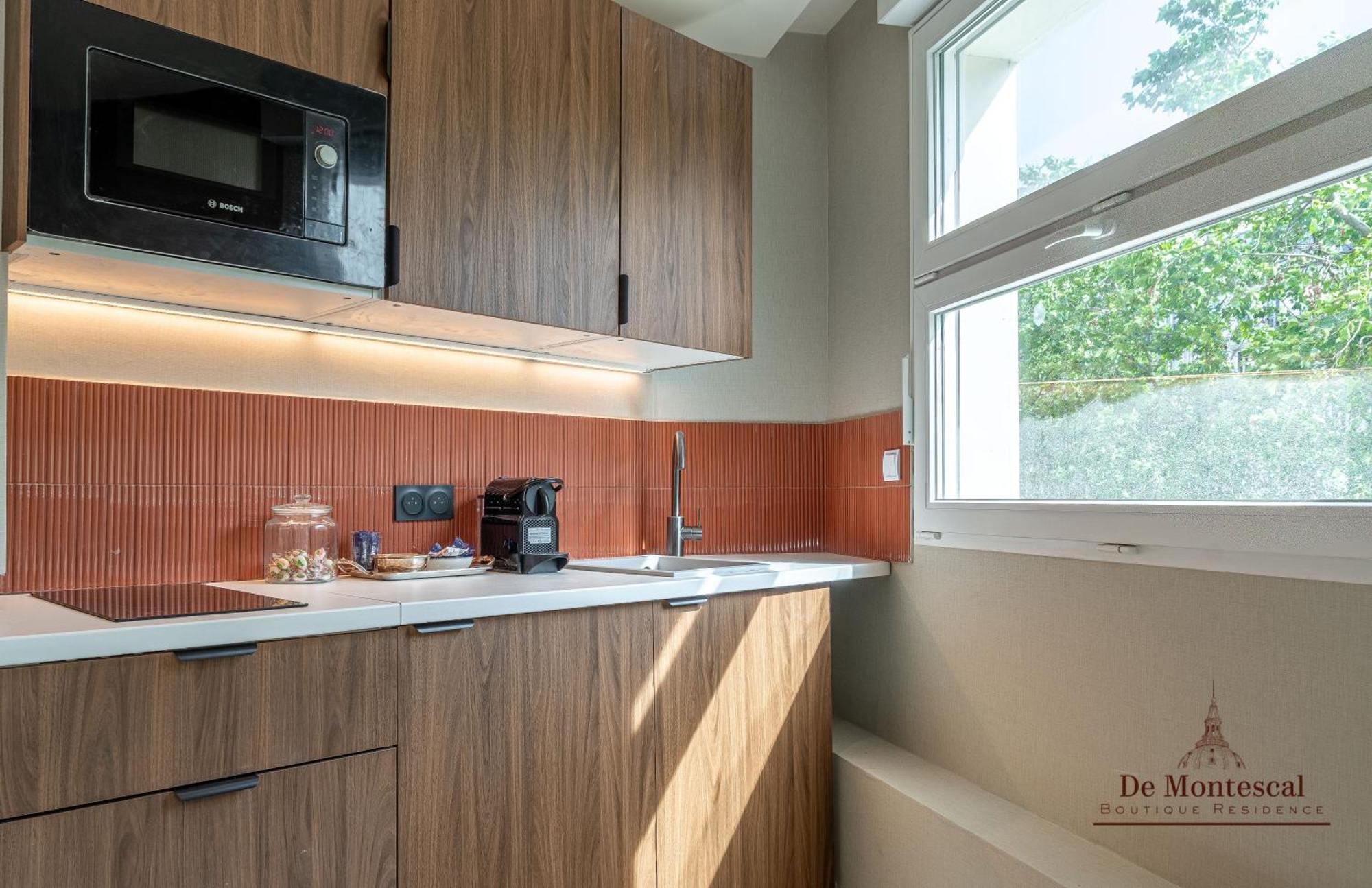 De Montescal - Hot Tub And Ac Cosy Apartment A Prime Location 40M2 París Exterior foto